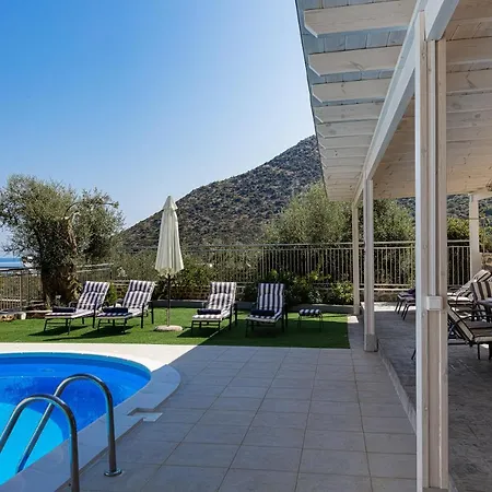 Brand New Family Basilicata Gloria W/ Pool & Kid's Play Area Villa *