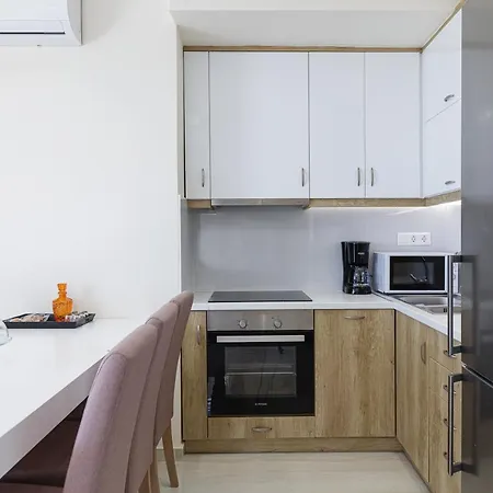 Brand New Family Basilicata Gloria W/ Pool & Kid's Play Area Vlikhádha