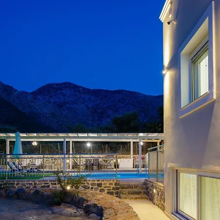 Villa Brand New Family Basilicata Gloria W/ Pool & Kid's Play Area *